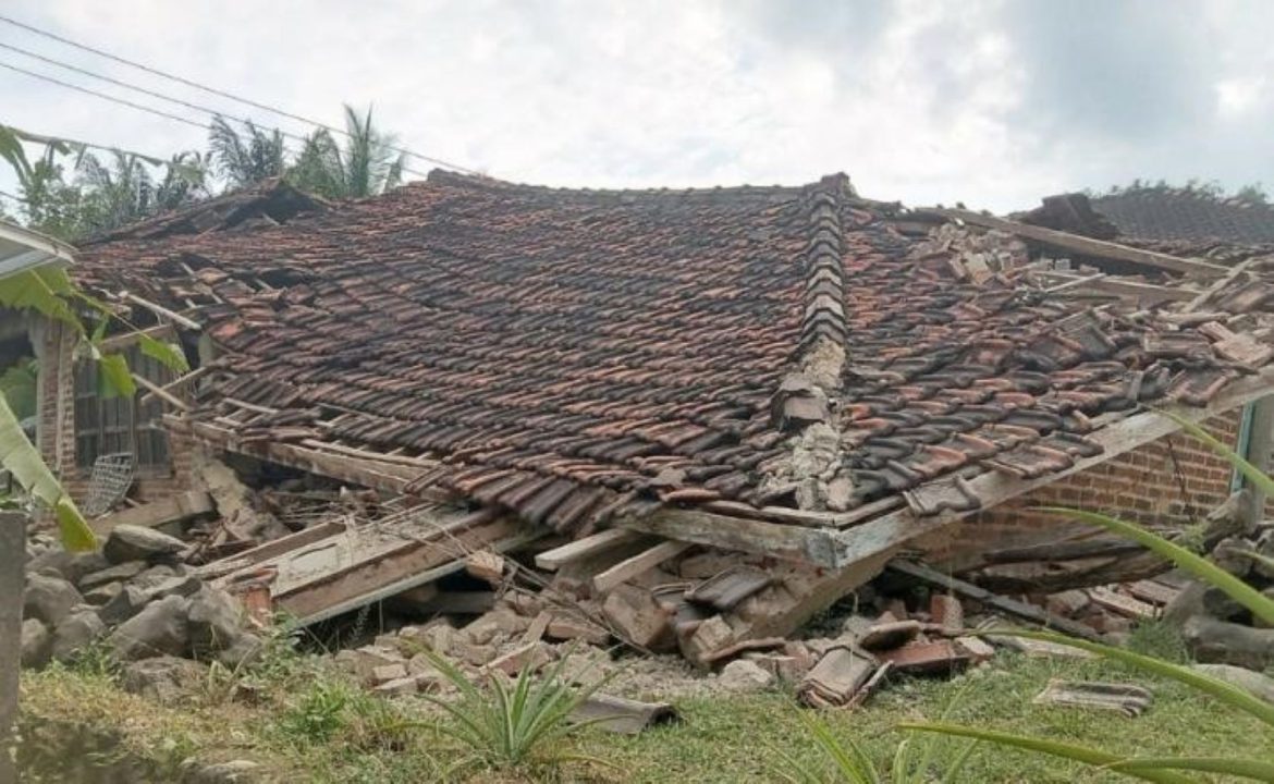 gempa bawean gempa tuban