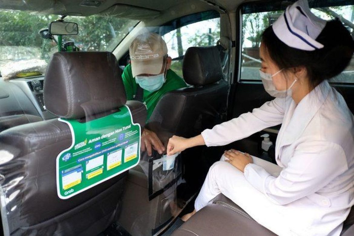 penumpang grab mobil