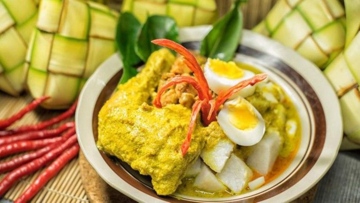 ketupar opor ayam