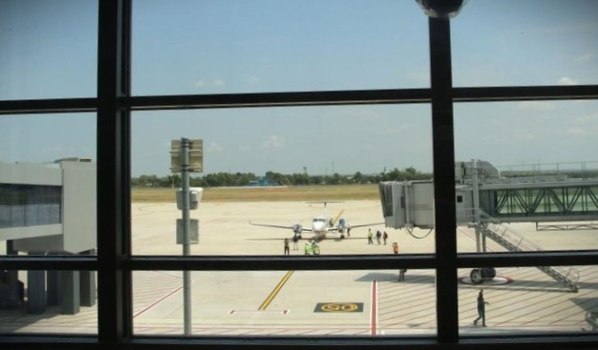 Bandara Dhoho Kediri 5/4