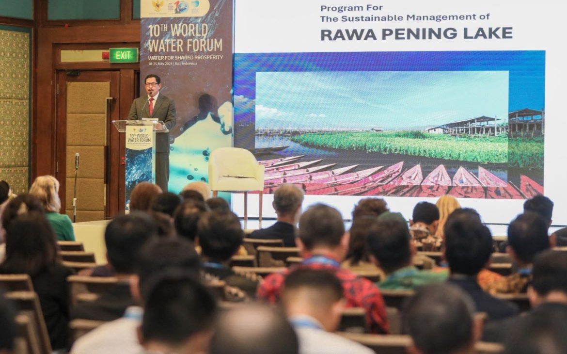 Pj Gubernur Jawa Tengah, Nana Sudjana, menyinggung soal pemanfaatan Rawa Pening yang menjadi muara 14 sungai, oleh masyarakat.