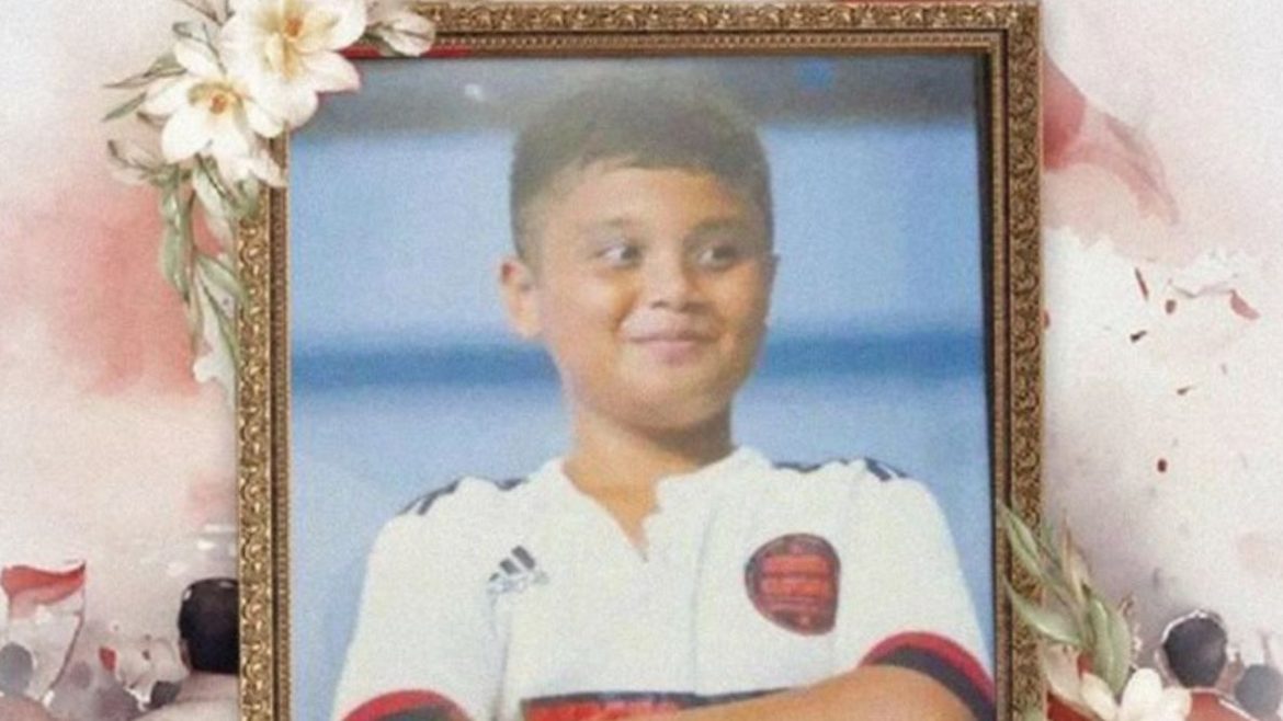 AM, pelajar SMP yang ditemukan tewas mengambang di sungai, setelah diduga dianiaya polisi.