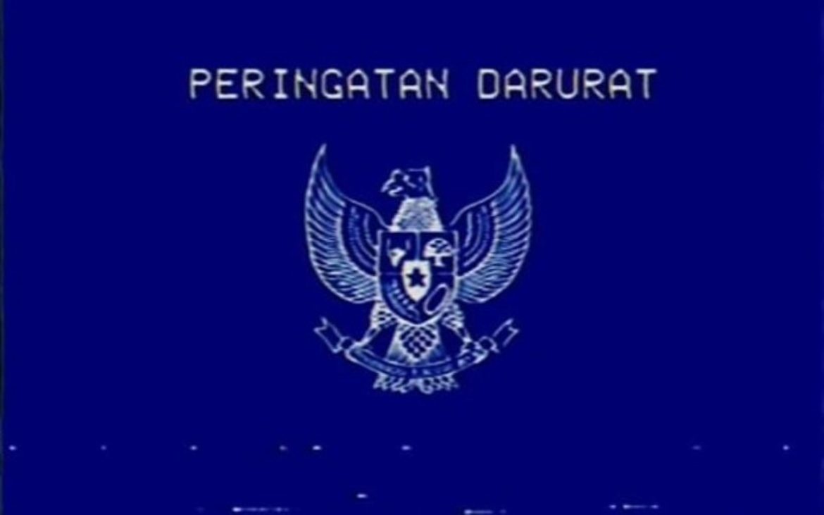 Gambar Garuda dengan latar belakang warna biru, di atasnya tertulis 'Peringatan Darurat', membanjiri percakapan netizen di Indonesia.