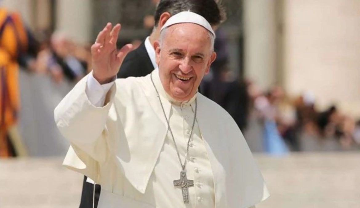 Pemimpin tertinggi Gereja Katolik