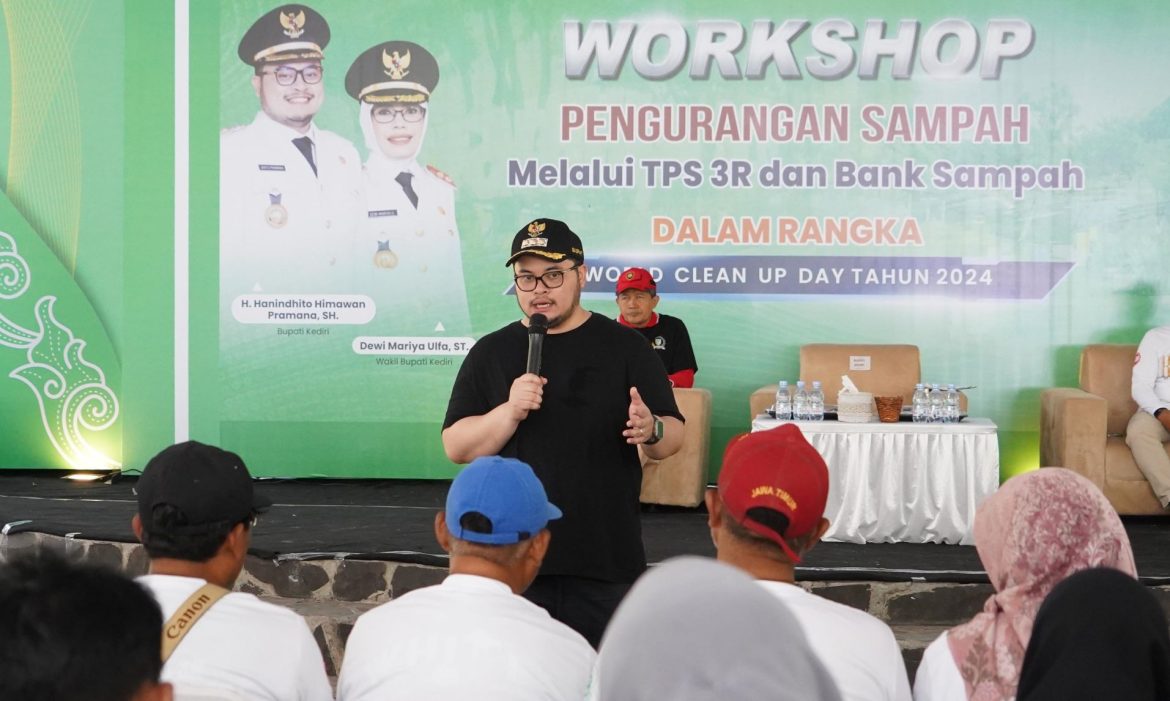 Bupati Mas Dhito minta pengelolaan sampah di Kediri dimaksimalkan sehingga mengurangi sampah yang masuk tempat pembuangan akhir (TPA) Sekoto.