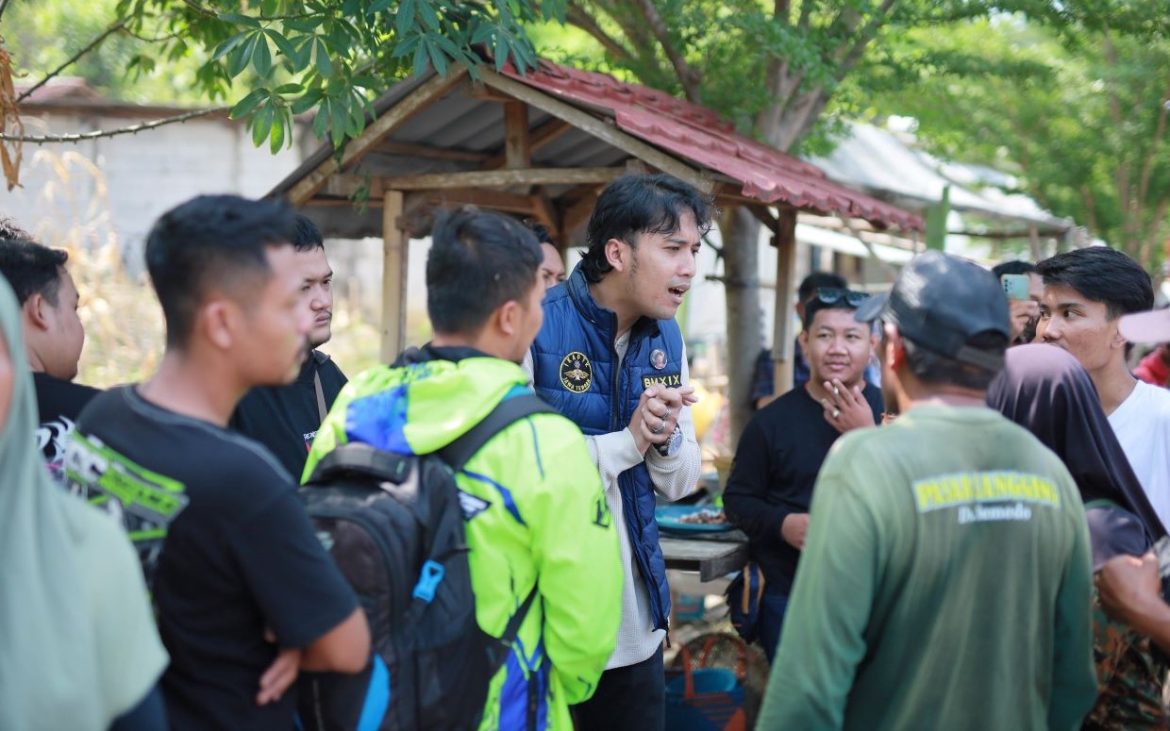 Calon Bupati Tegal, Bimasakti, bersua dan menyerap aspirasi warga.