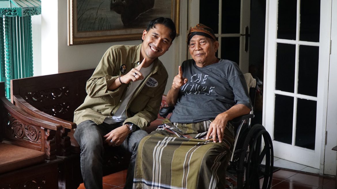 Senior PDIP Kabupaten Tegal, Marsinggih Marnadi doakan paslon nomor urut 01 Bima Sakti-Syaiful Mujab memenangi pemilihan Bupati Tegal 2024.