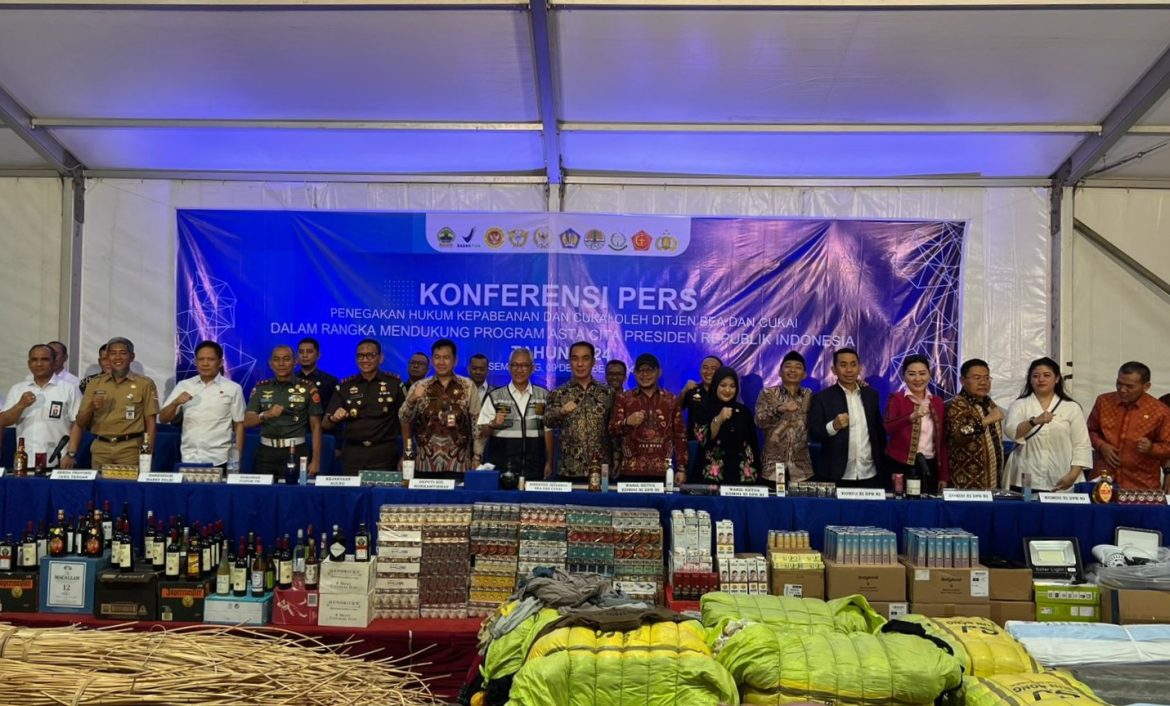 Kantor Wilayah (Kanwil) Bea Cukai Jawa Tengah dan Daerah Istimewa Yogyakarta (Jateng-DIY) mengamankan barang ilegal senilai Rp308,45 miliar.