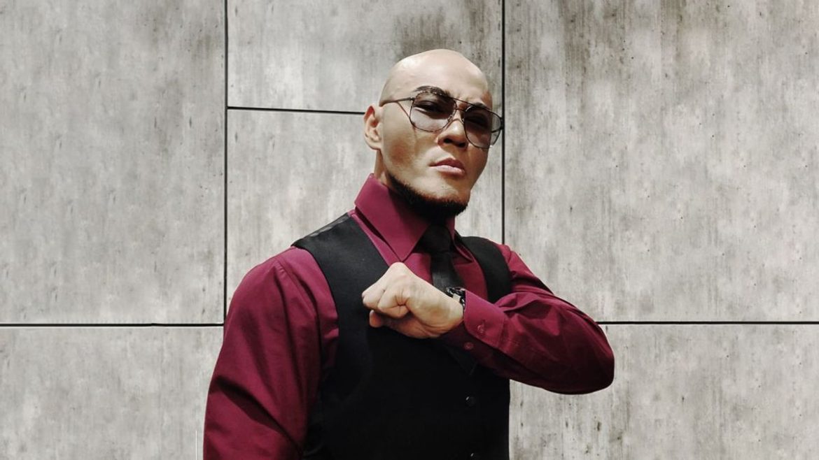 Stafsus Menhan, Deddy Corbuzier.