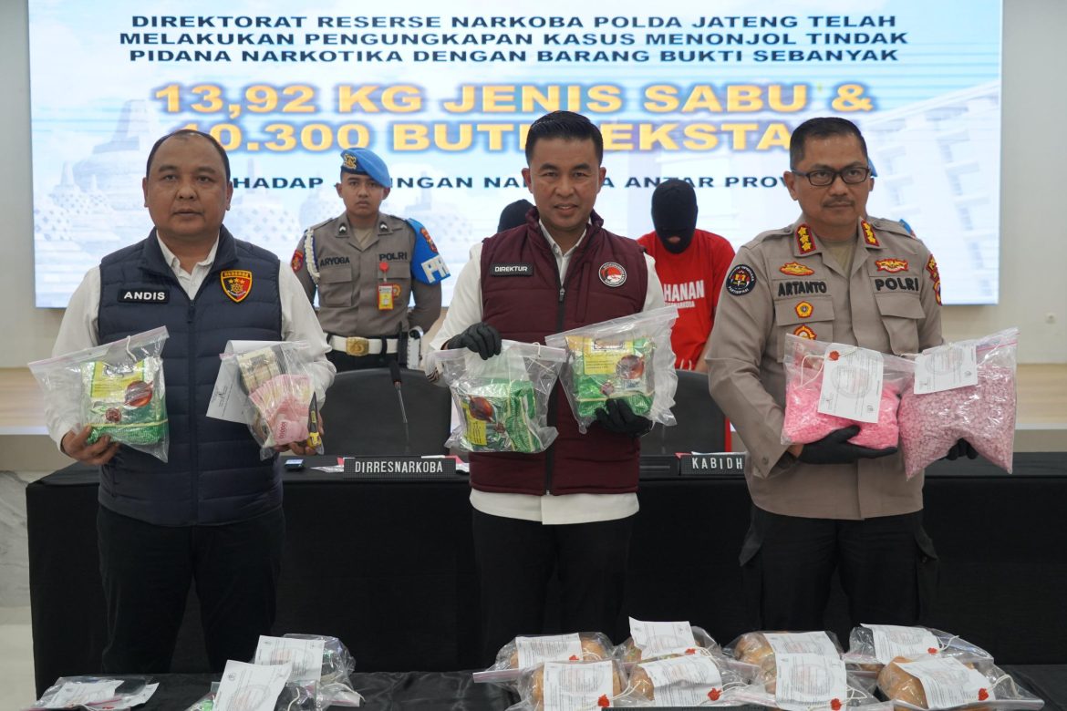 Ditresnarkoba Polda Jateng berhasil menggagalkan kasus penyelundupan narkotika melalui Pelabuhan Tanjung Emas Semarang.