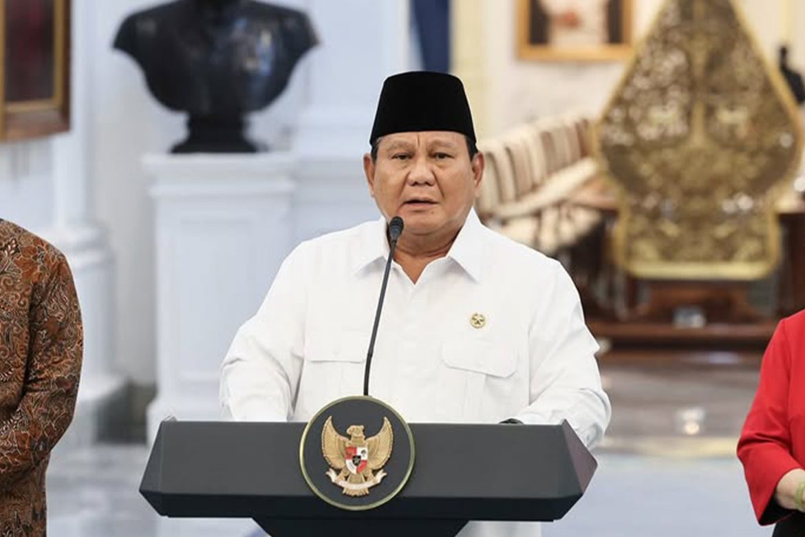 Prabowo Himbau Rakyat untuk Tenang dan Percaya pada Pemerintah